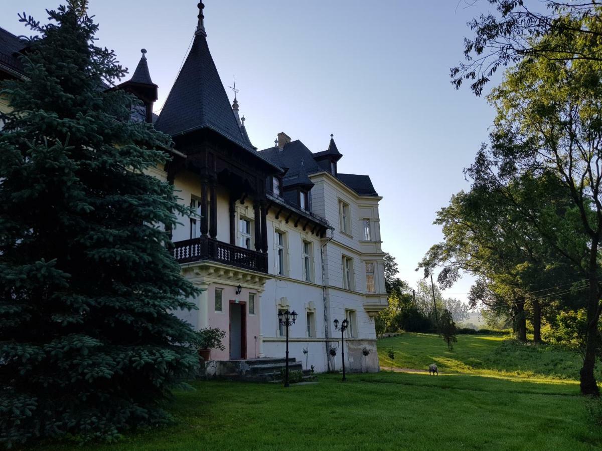Palac Lawica- Splywy Przelomem Bardzkim Klodzko Exterior photo